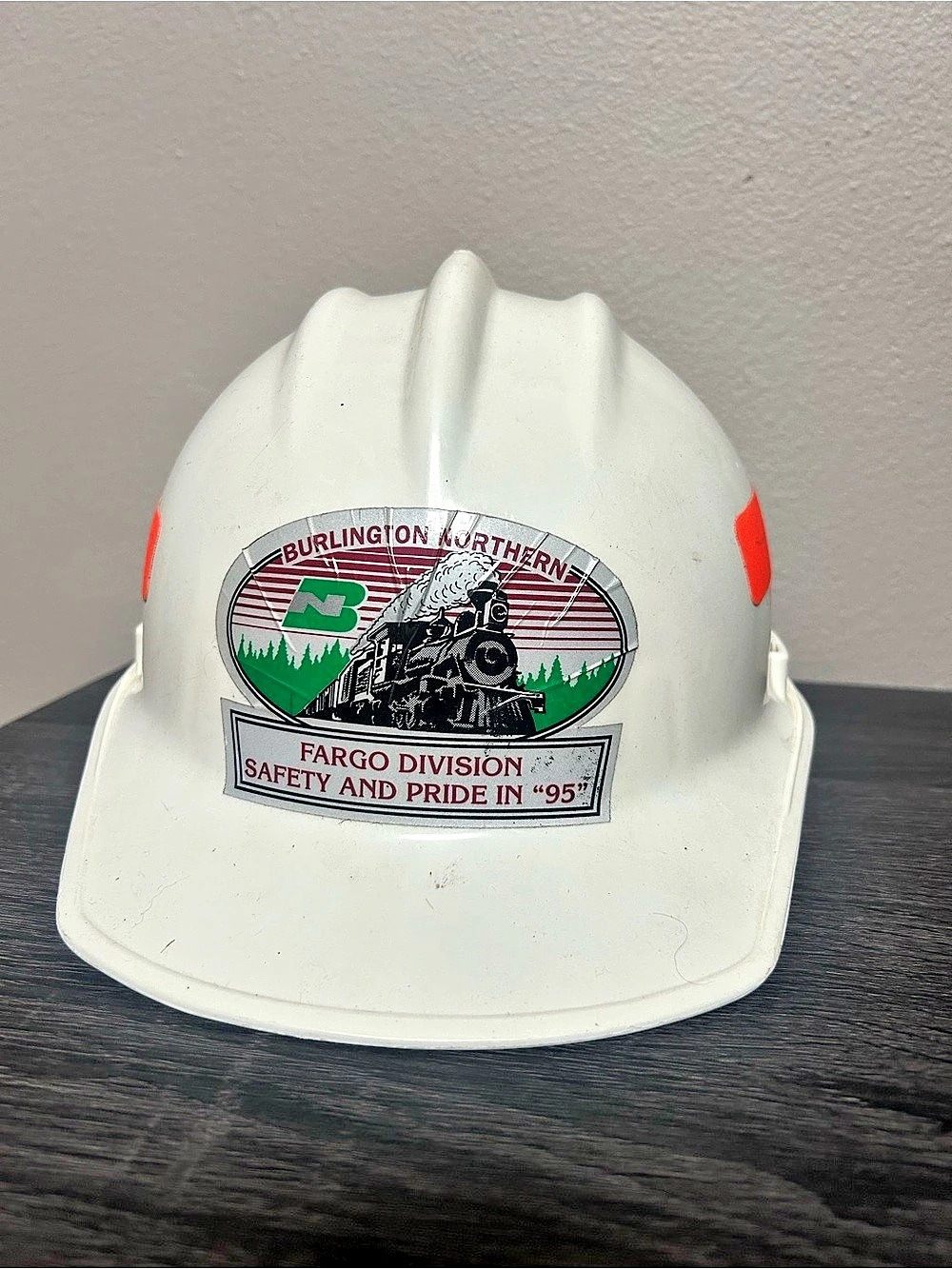 Fargo Division Hard Hat White & Red